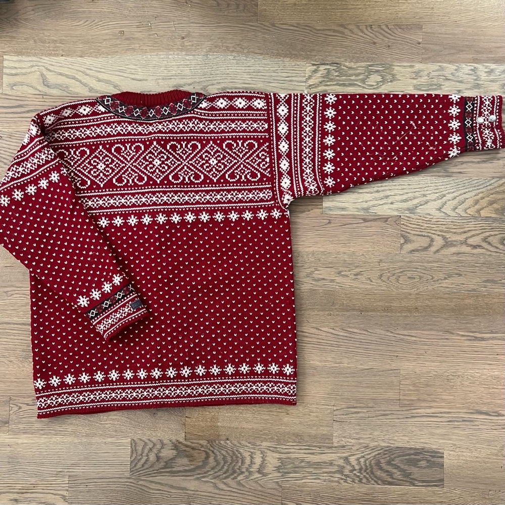 Dale of Norway, Norwegian Wool Cardigan - Picture 5 of 6